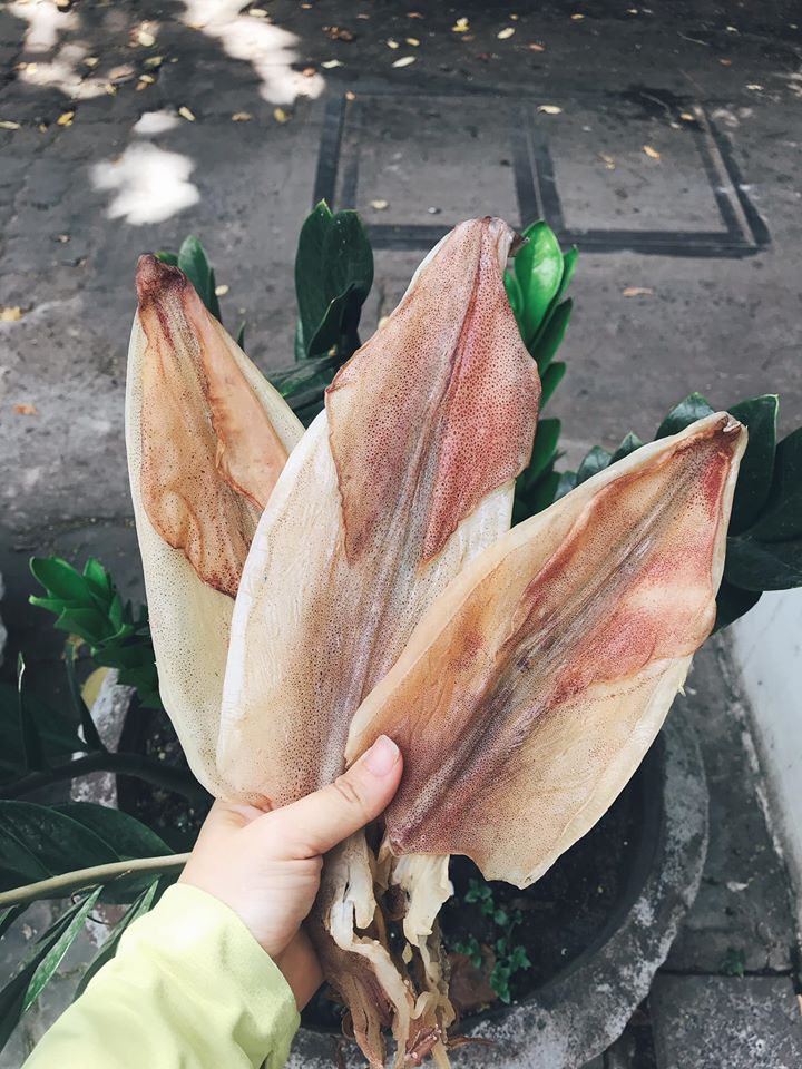 mực khô 10con(250gr)