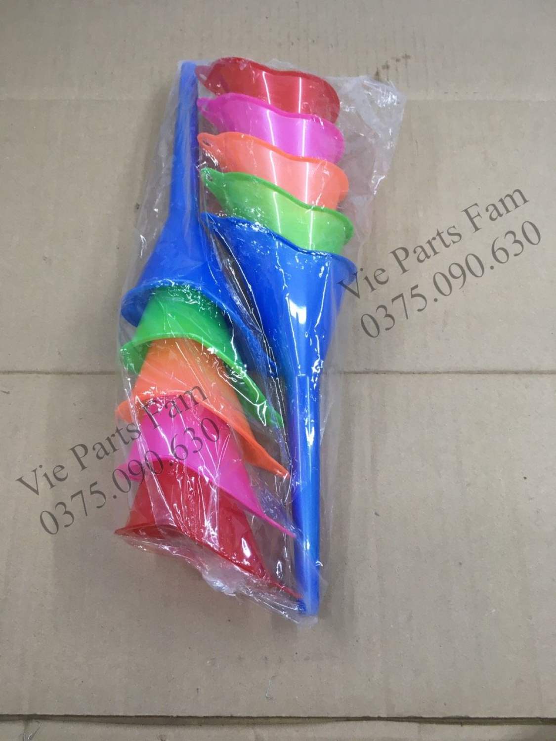 Quặng (phễu) Dùng Đổ Nhớt Cho Tất Cả Động Cơ Xe Máy