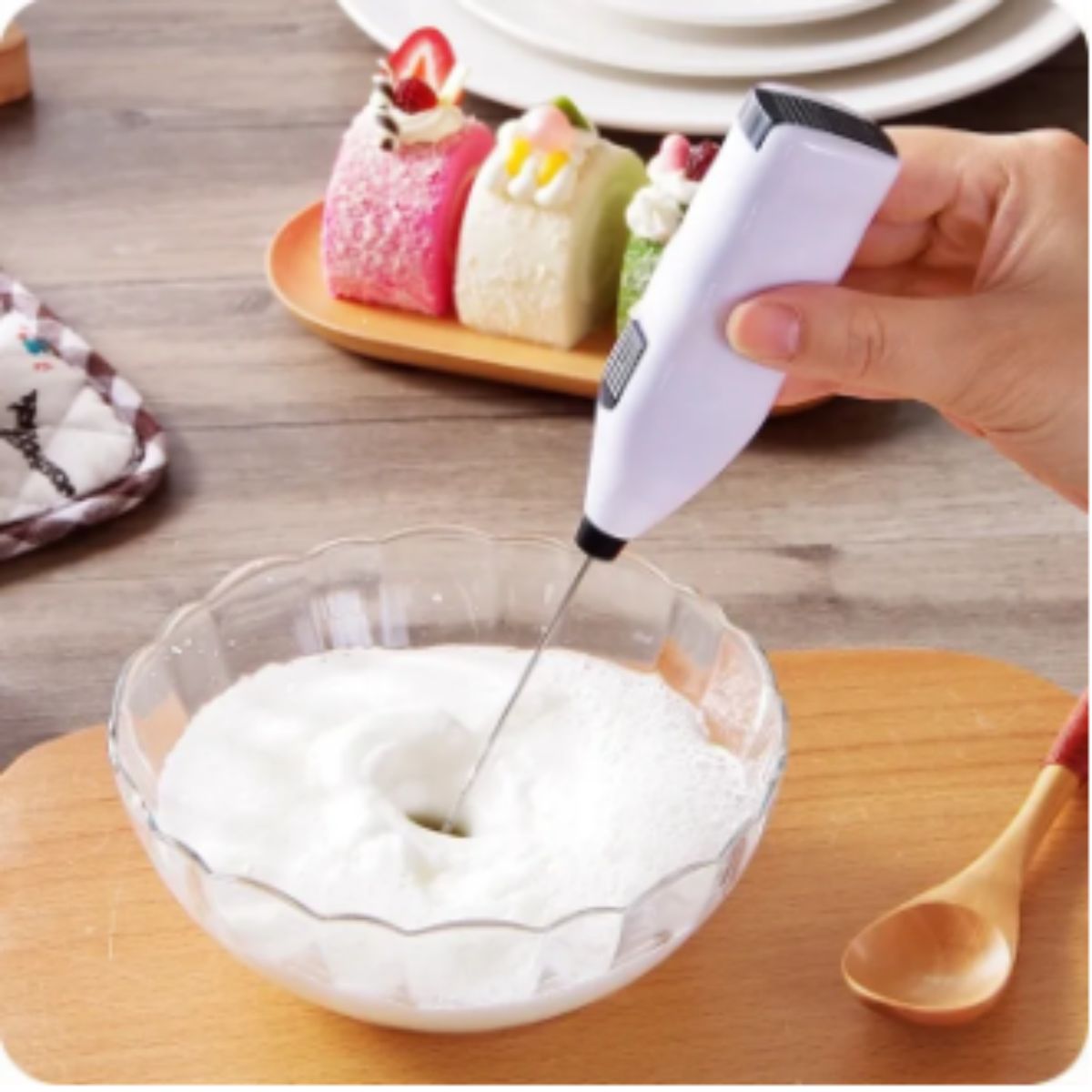 Máy đánh trứng bằng tay tạo bọt mini