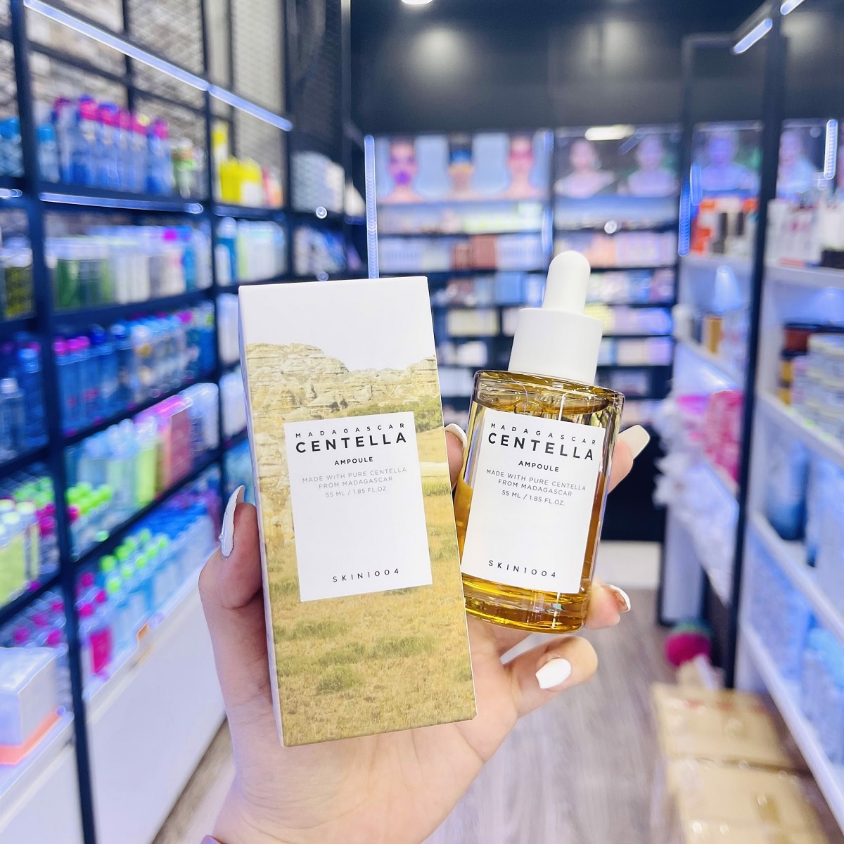 Tinh Chất Rau Má Giúp Làm Dịu, Phục Hồi Da Mụn Skin1004 Madagascar Centella Ampoule SkinCare