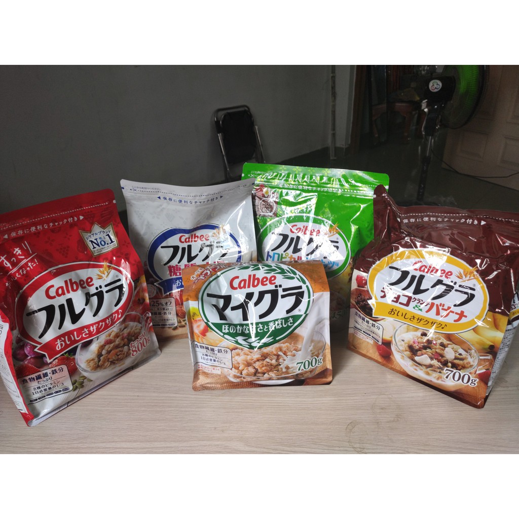 Ngũ cốc Calbee Nhật bản 800 g (Granola - Protein)