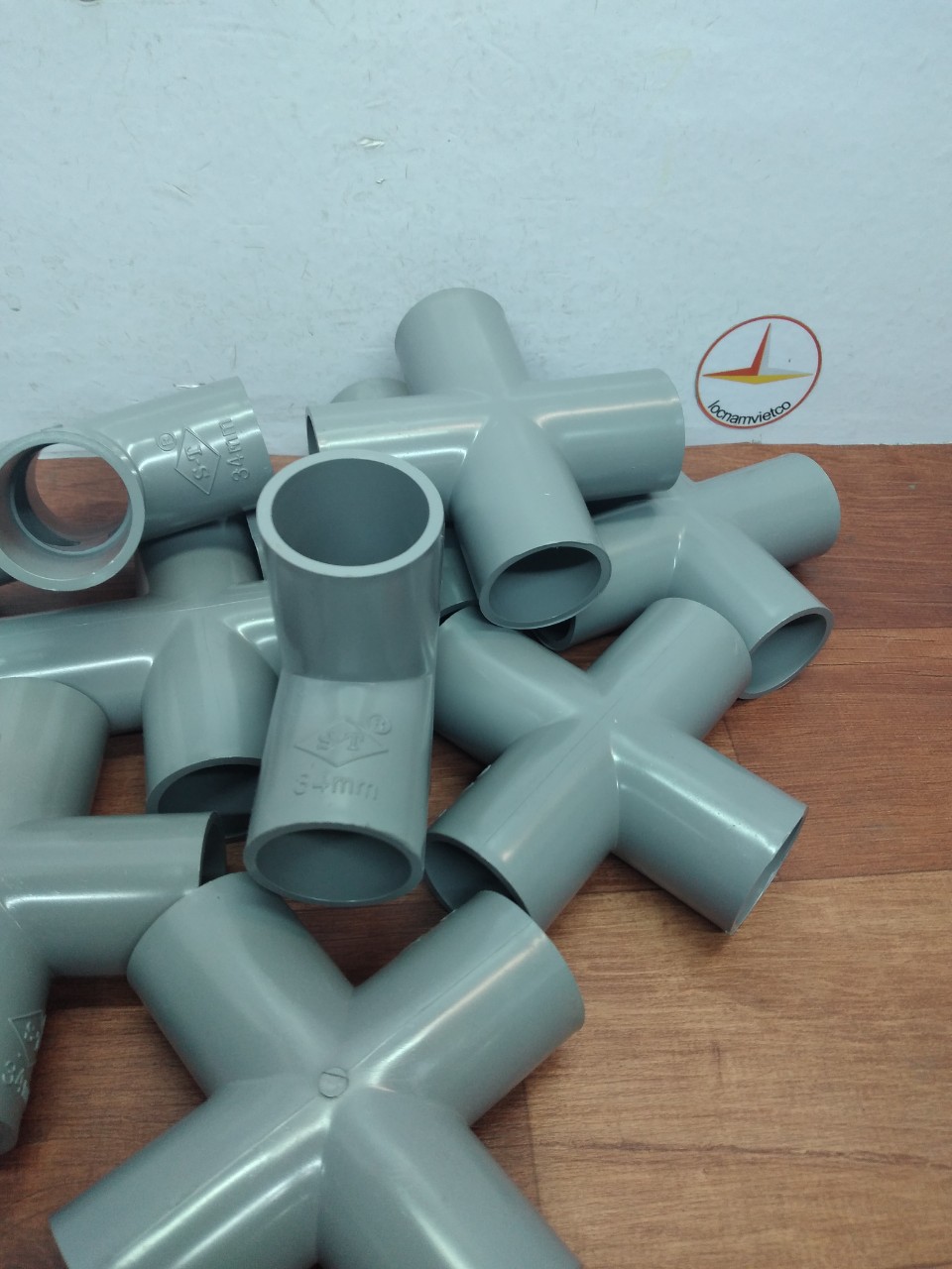 Chữ thập (dấu cộng ) nhựa PVC phi 34