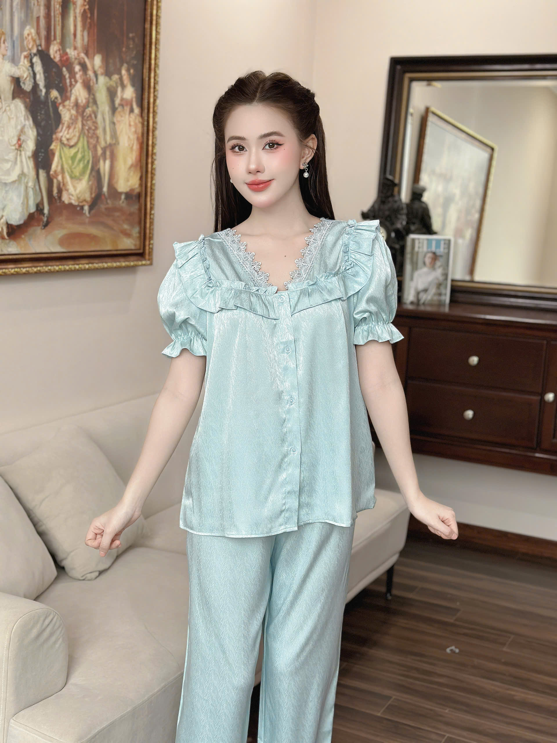Đồ bộ Bigsize cánh dơi lụa mango cao cấp 60-110kg đồ mặc nhà sang chảnh cho nữ