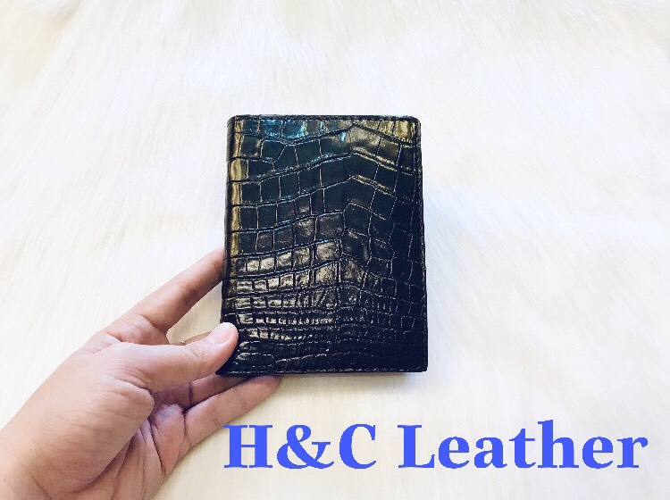 [Ảnh thật] Ví passport da cá sấu thật 100%