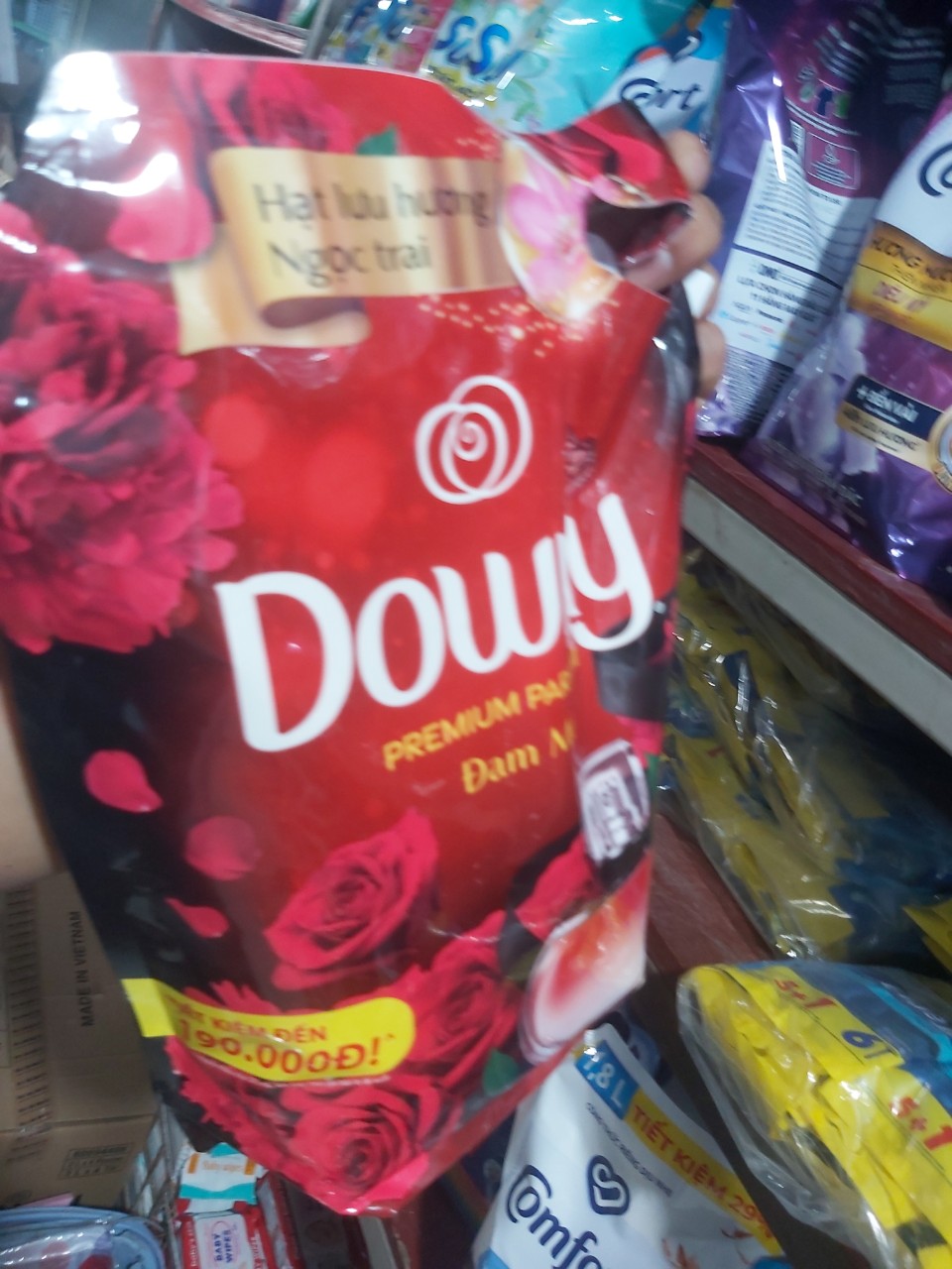 Nước xả vải Downy Đam Mê 3 lít