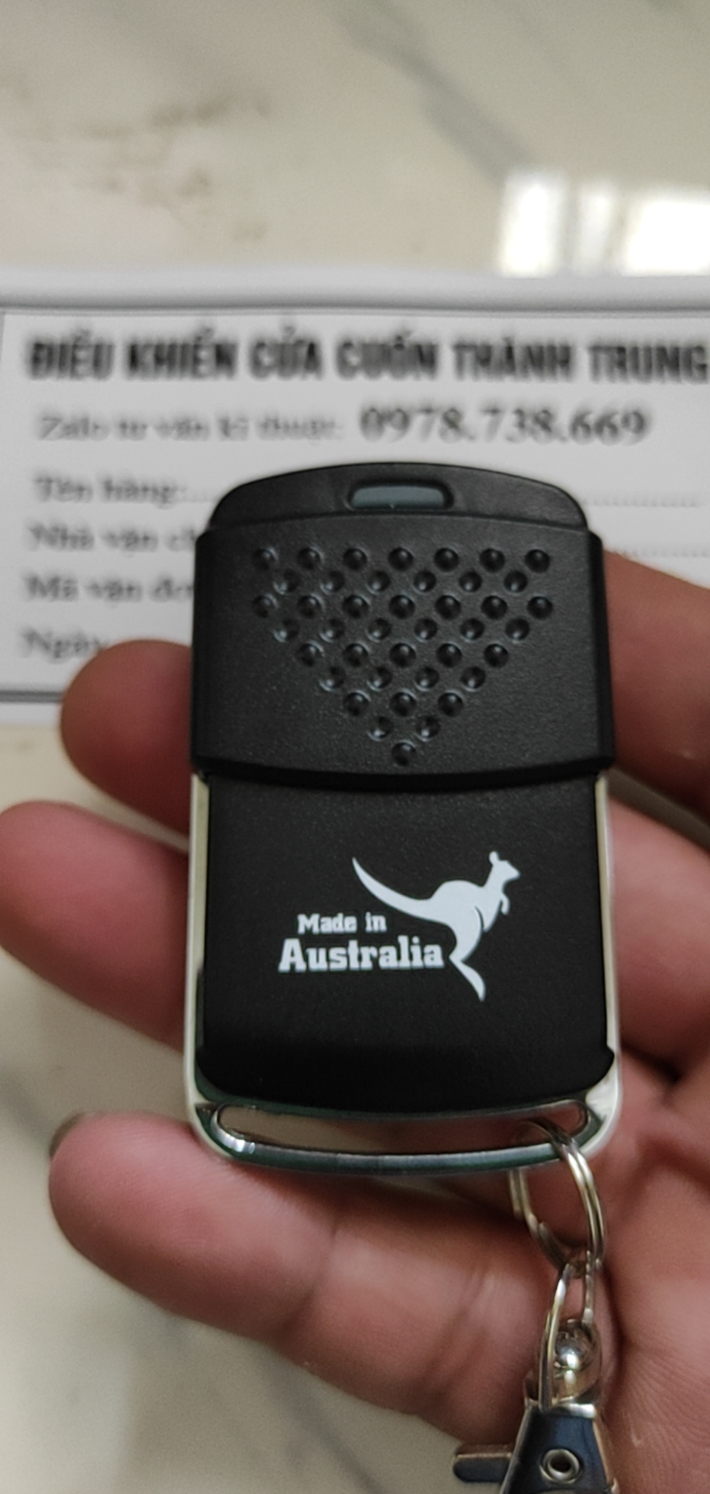 Điều khiển Cửa cuốn Austdoor MÃ NHẢY Tần số 315 Mhz chống sao chép