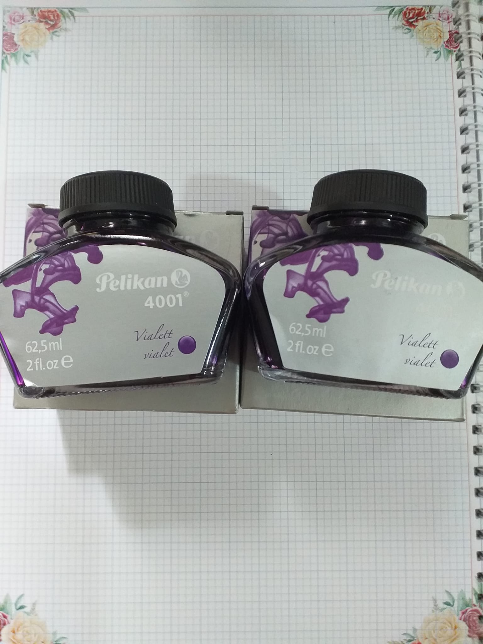 mực pelikan màu tím