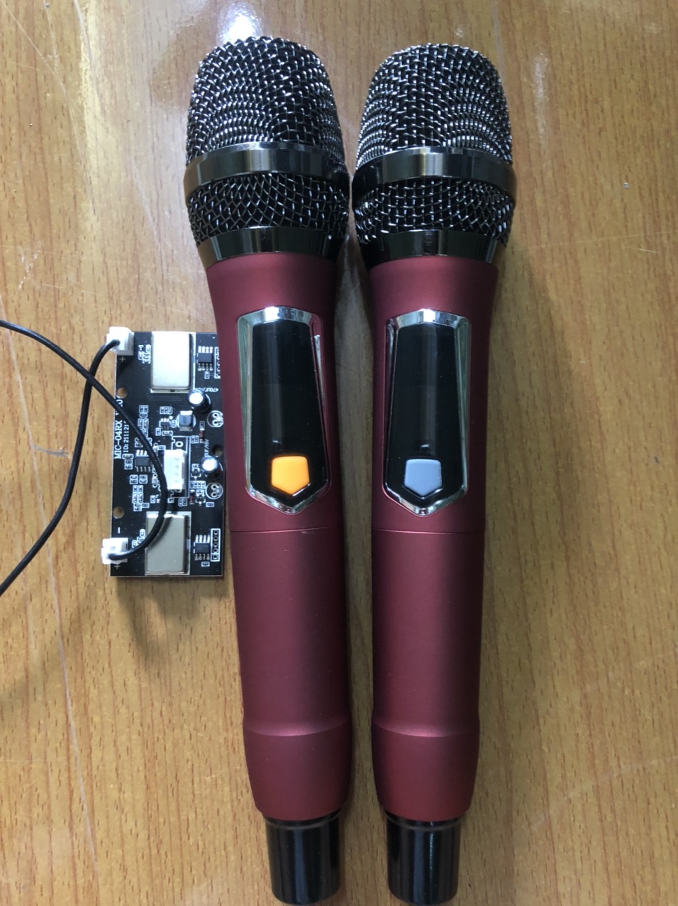 MICRO KHÔNG DÂY CHO LOA KÉO VÀ AMPLY M14