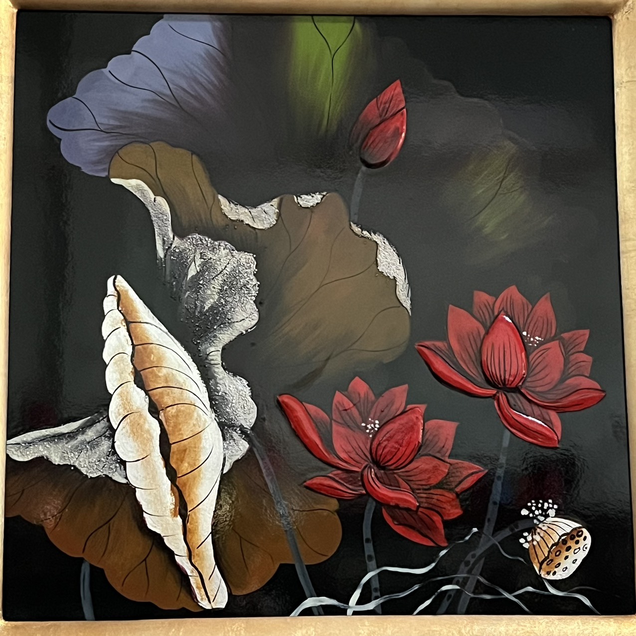 ( Tặng kèm khung sơn mài ) Tranh sơn mài - HOA SEN- Size 40x40 cm thích hợp trang trí, làm quà tặng ý nghĩa