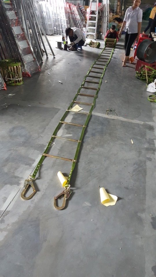 Thang dây thoát hiểm 20m