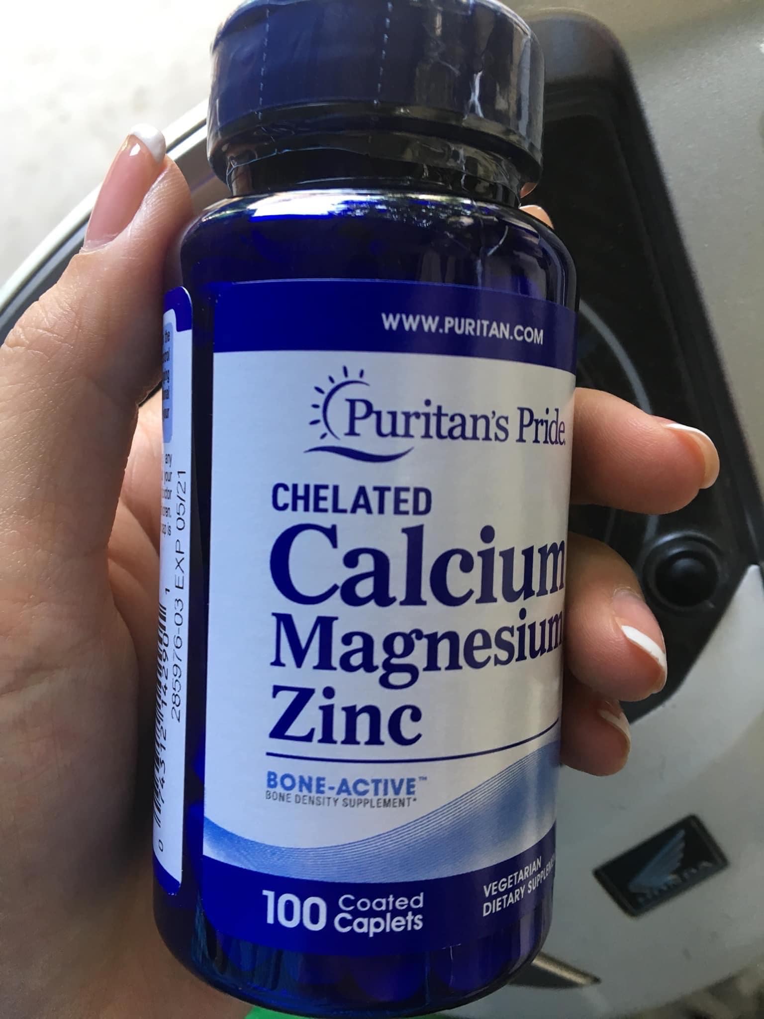 Chelated Calcium Magnesium Zinc 100v của puritan’s Pride