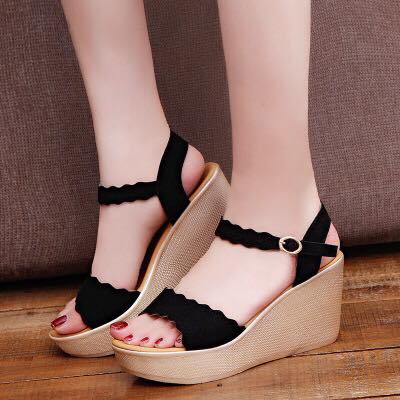 [4.4 Hoàn Tiền 15%] Giày sandal Đế Xuồng 9cm Bản Sóng DX009