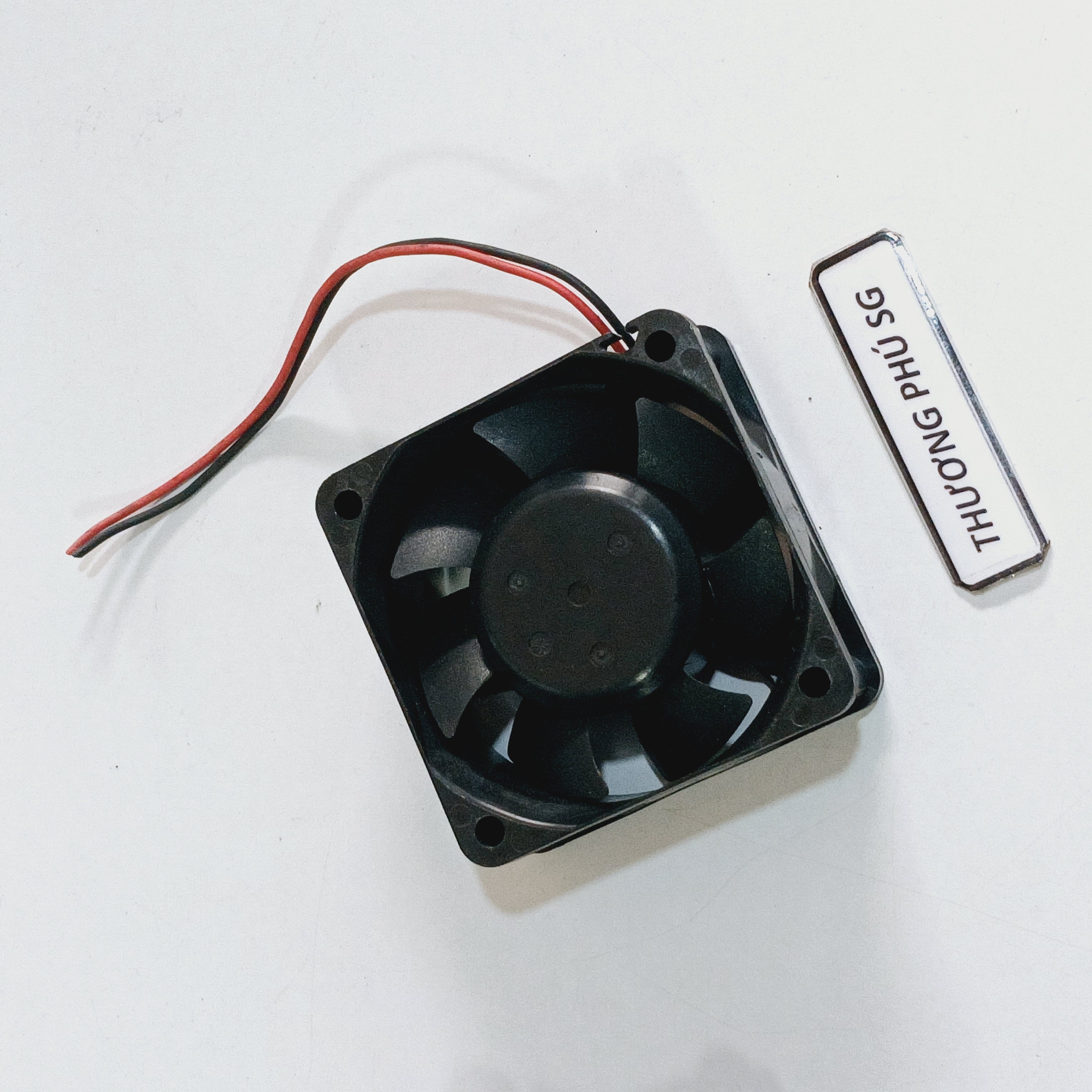 Quạt 6Cm, Dày 2.5Cm / Điện áp DC 24V, Loại 3 dây PIN / Loại 4 dây 4 Pin (Fan tháo máy LK)