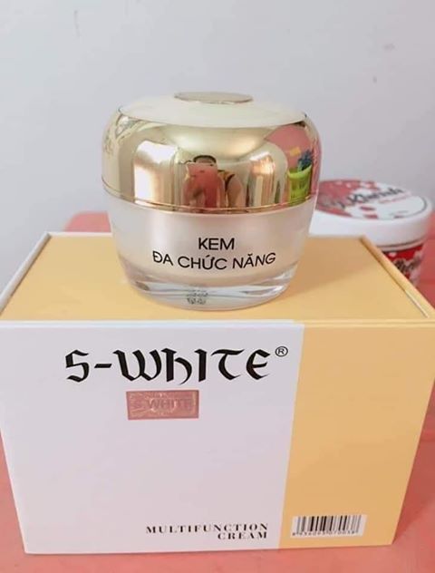 KEM FACE ĐA CHỨC NĂNG DƯỠNG DA SWHITE