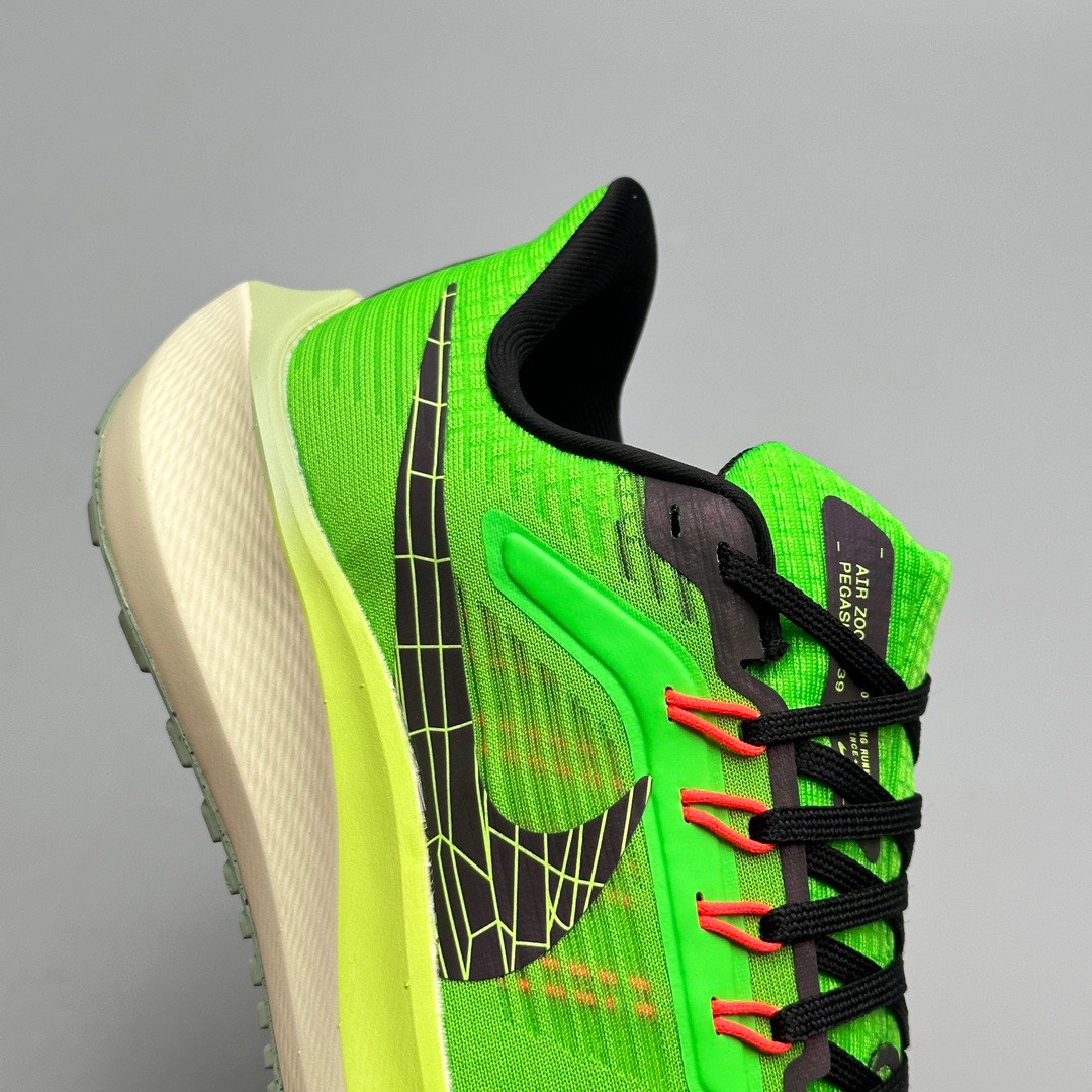 NIKE AIR ZOOM PEGASUS 39 DR2042 001