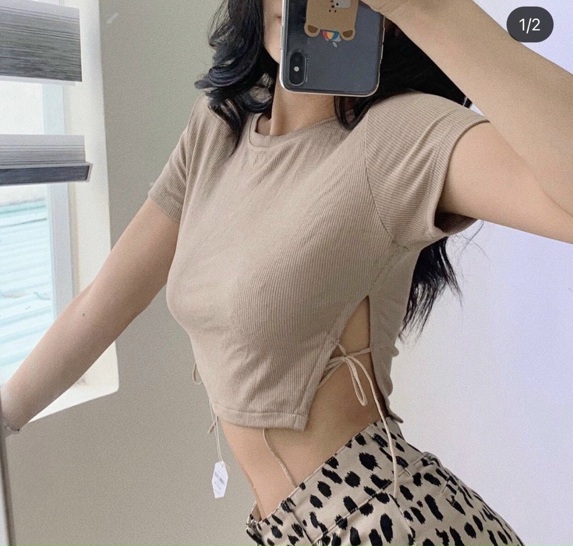 Áo croptop cột dây trơn đơn giản cực xinh