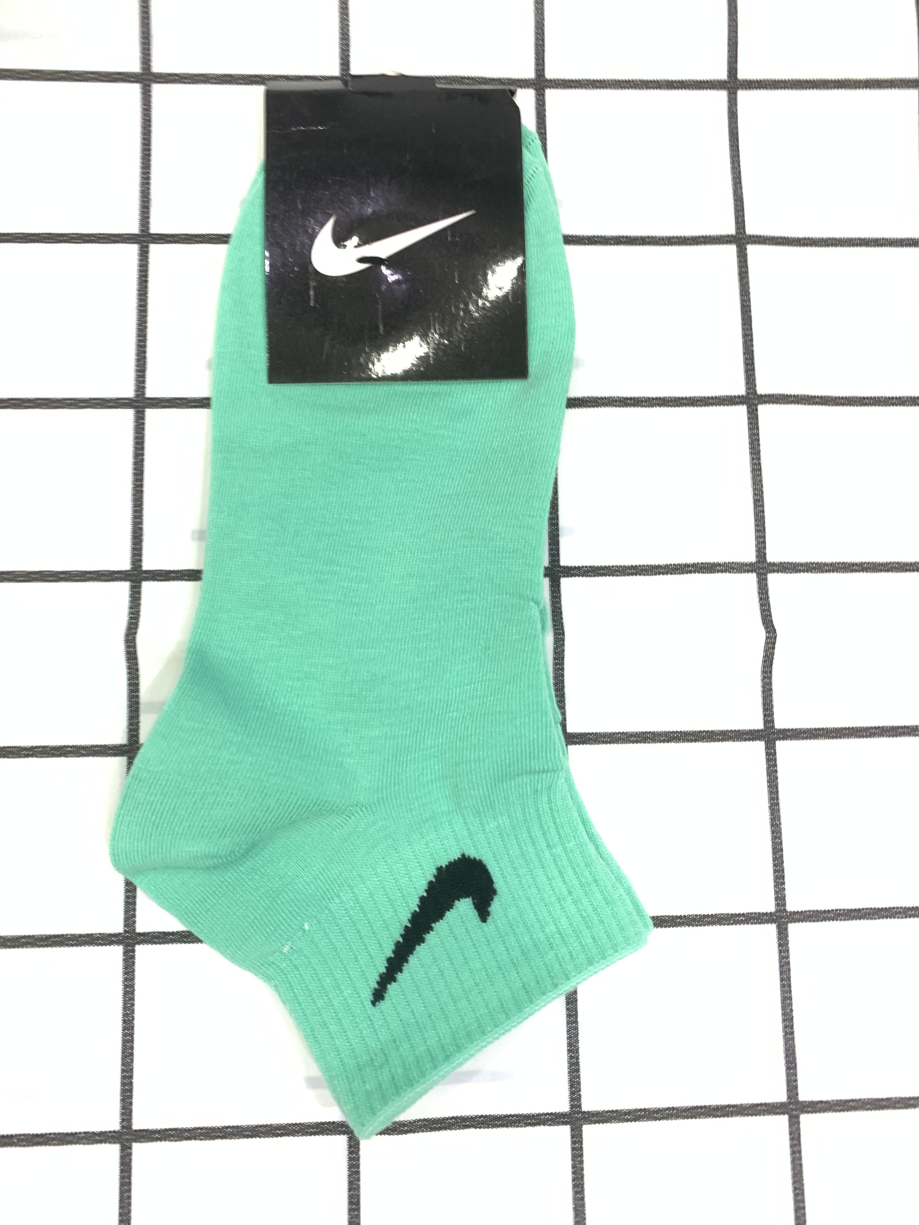 [HCM]Vớ Nike cổ ngắn màu xanh lá