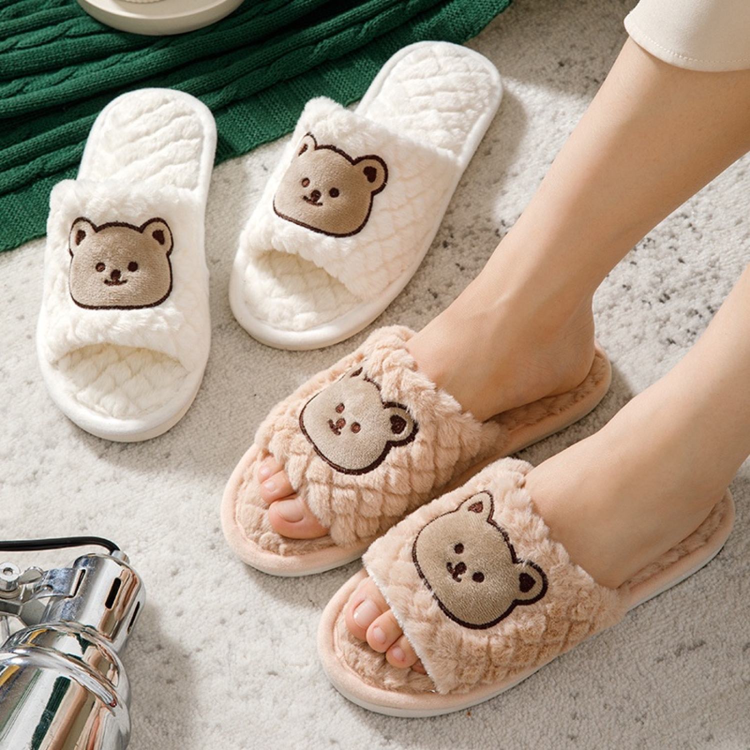 Dép bông hở mũi nữ mẫu Bear