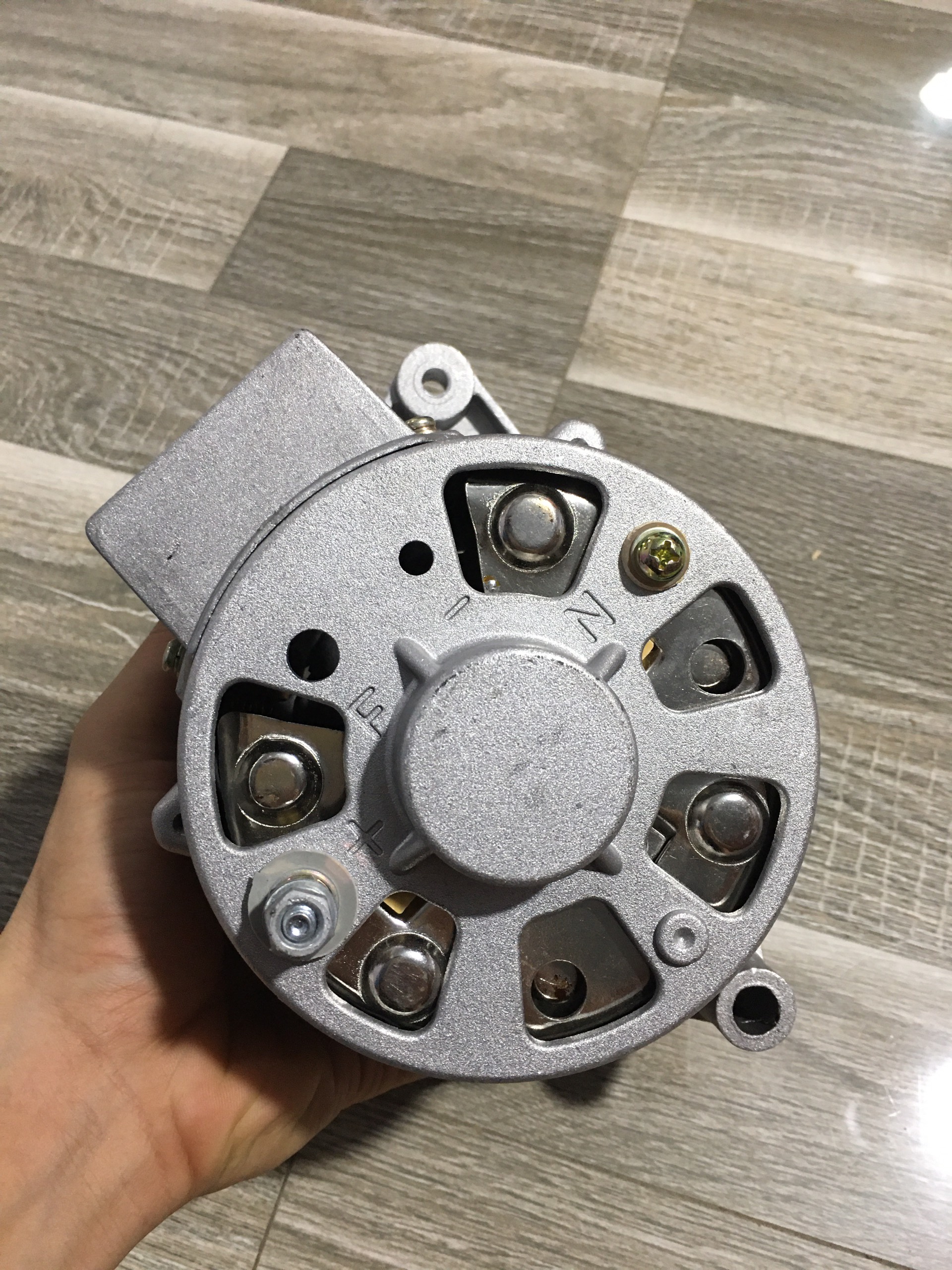 Máy phát điện ( máy phát công nông ) JFW132 12v 35A xanh nước sịn