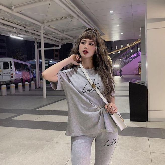 BỘ THỂ THAO NỮ QUẦN LEGGING TẠO DÁNG NÂNG MÔNG