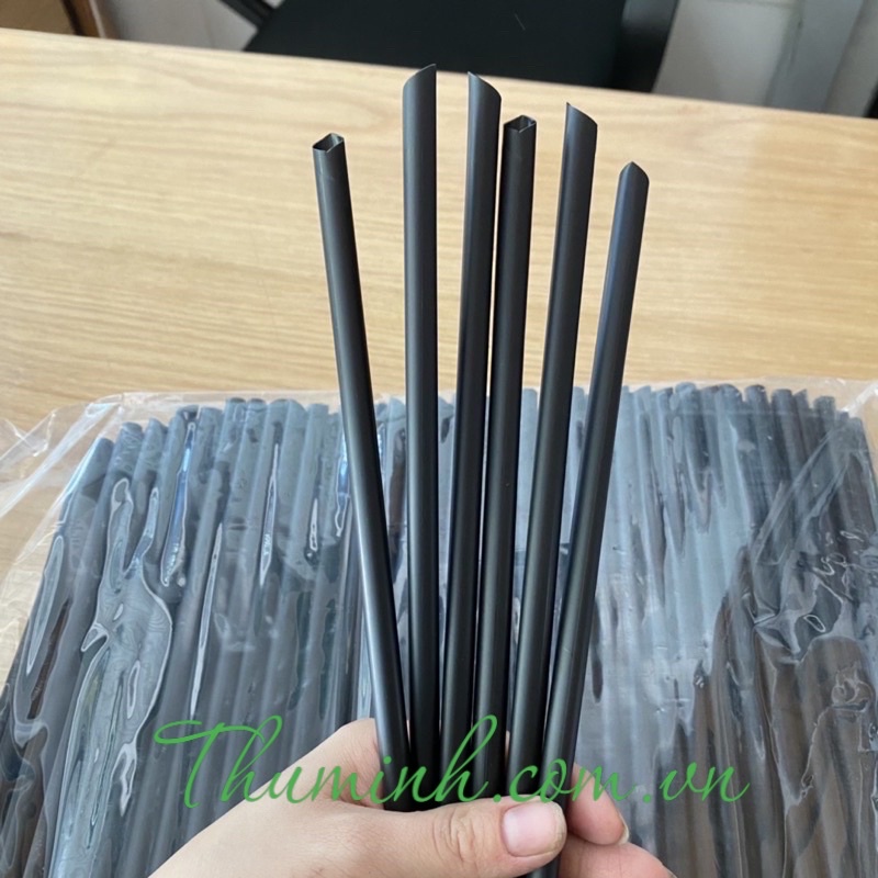 Ống Hút Đen Phi 8 Bịch 500g
