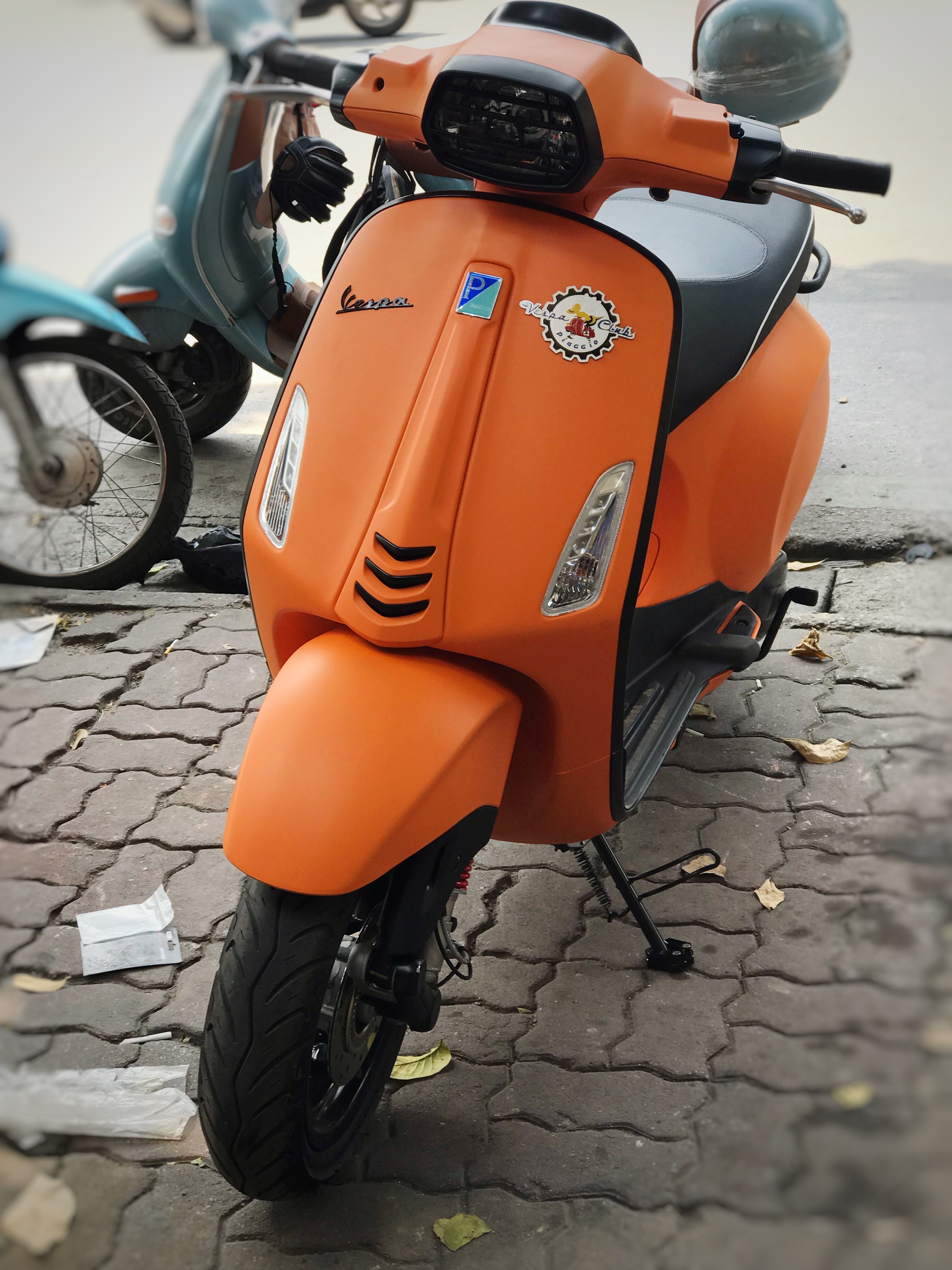 ĐẾ ĐỠ CHÂN CHỐNG VESPA SPRINT/PRIMA/LX/S