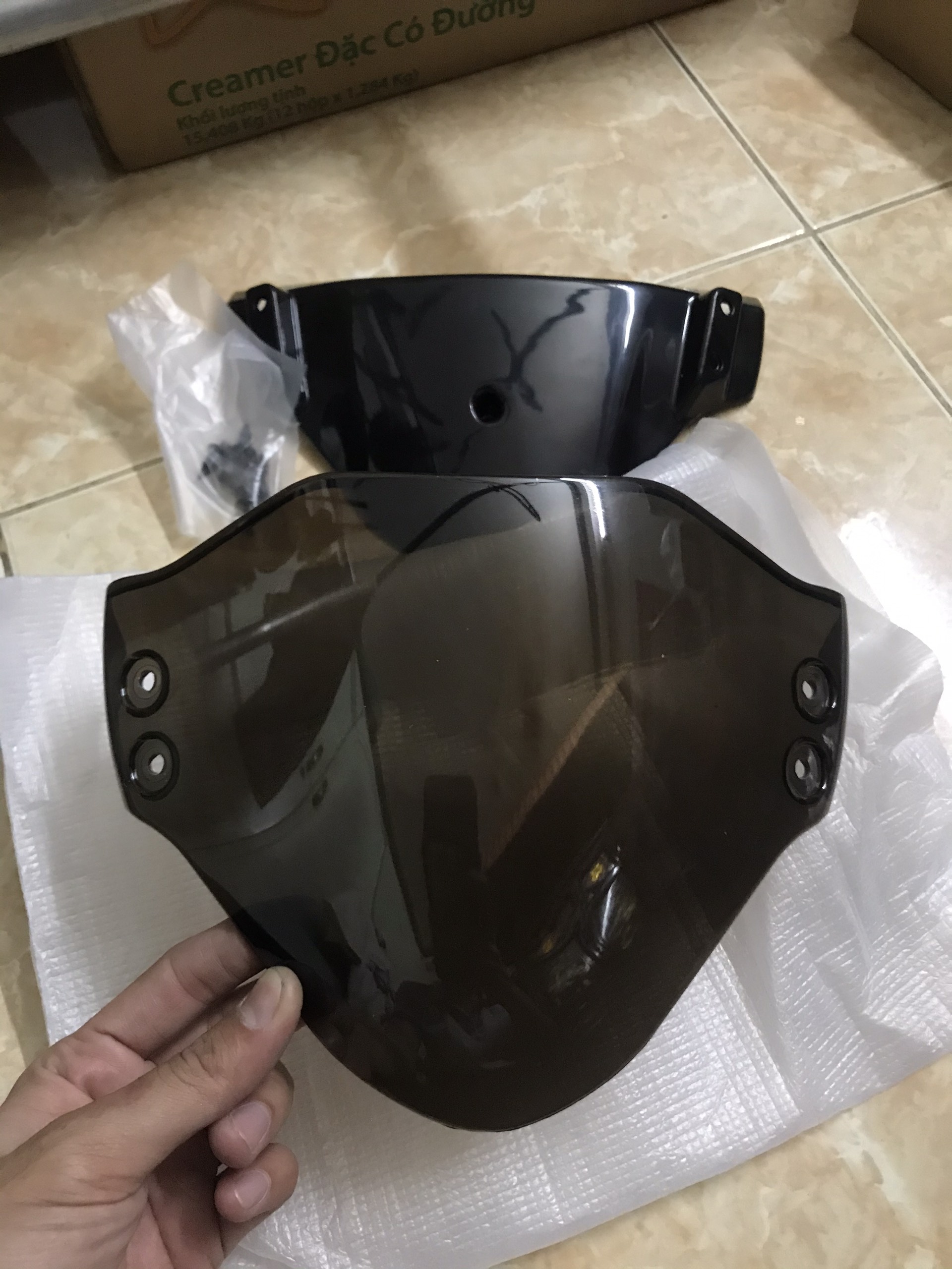 Kính chắn gió Future led 125 fi 2018-2021 ( phụ tùng dọn xe)