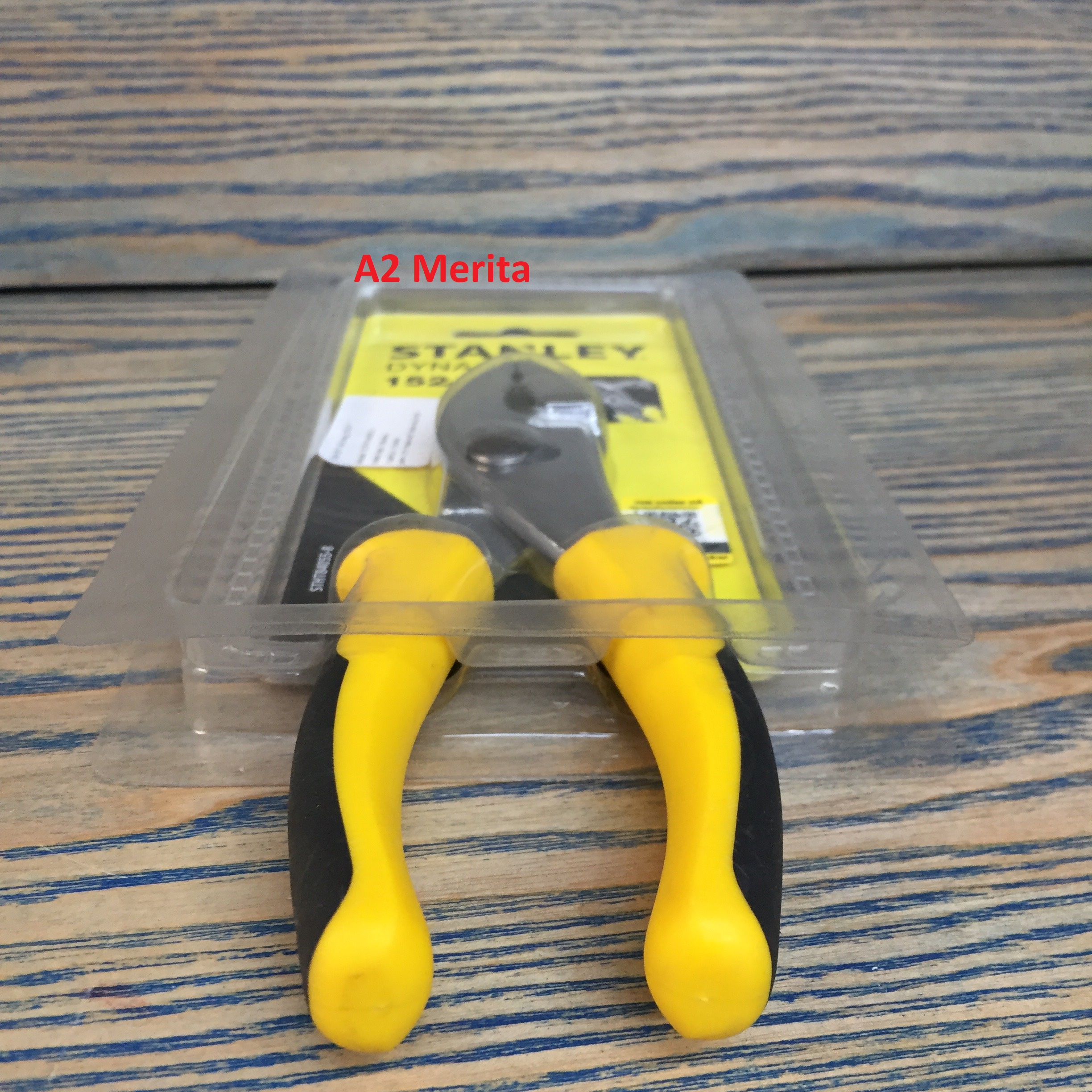 Kềm răng 2 lỗ 6" Stanley STHT84055-8