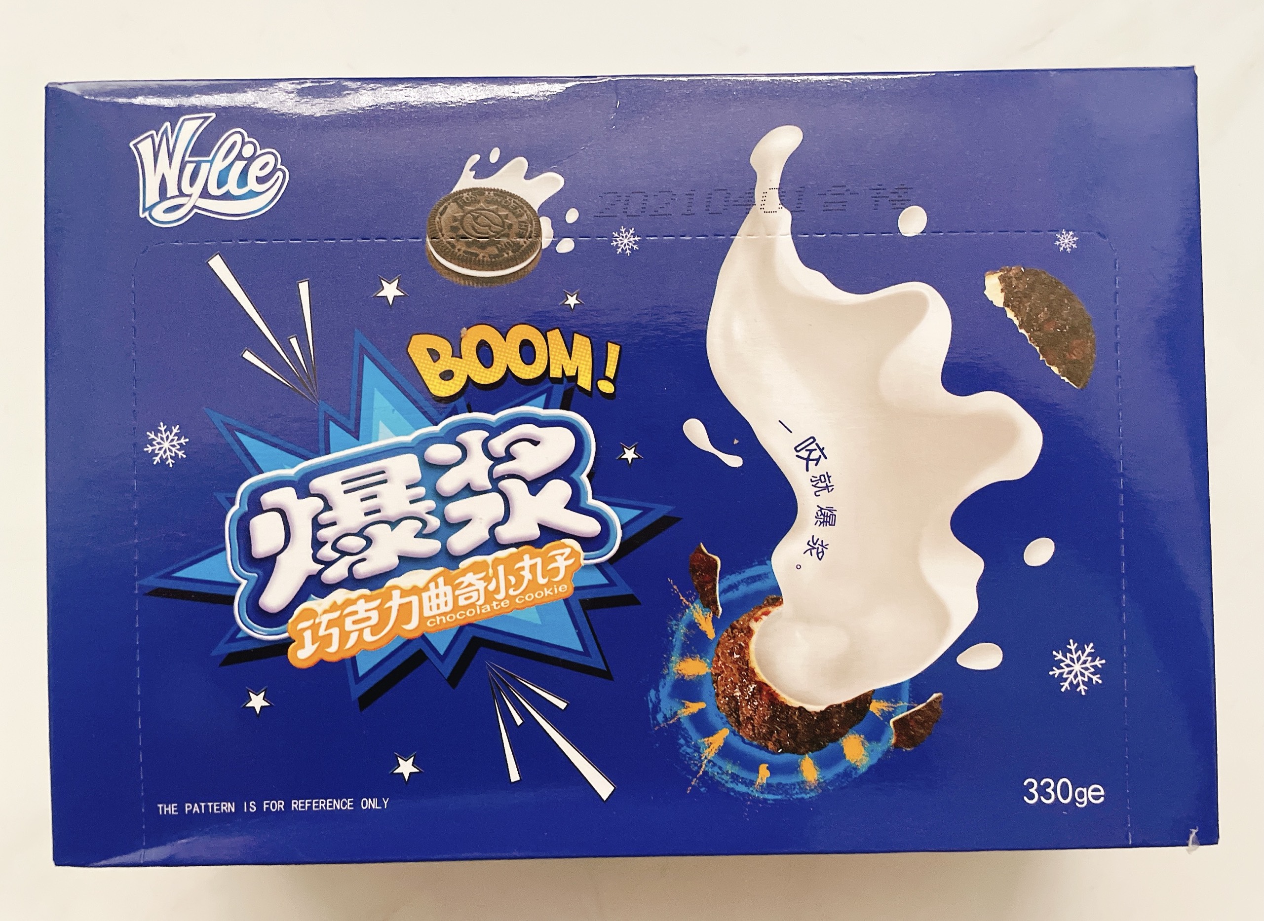 Bánh socola nhân kem phomai tan chảy WOW