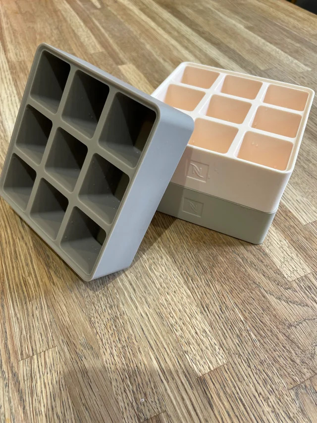 HCM _ Nespresso ICE CUBE TRAYS KIT