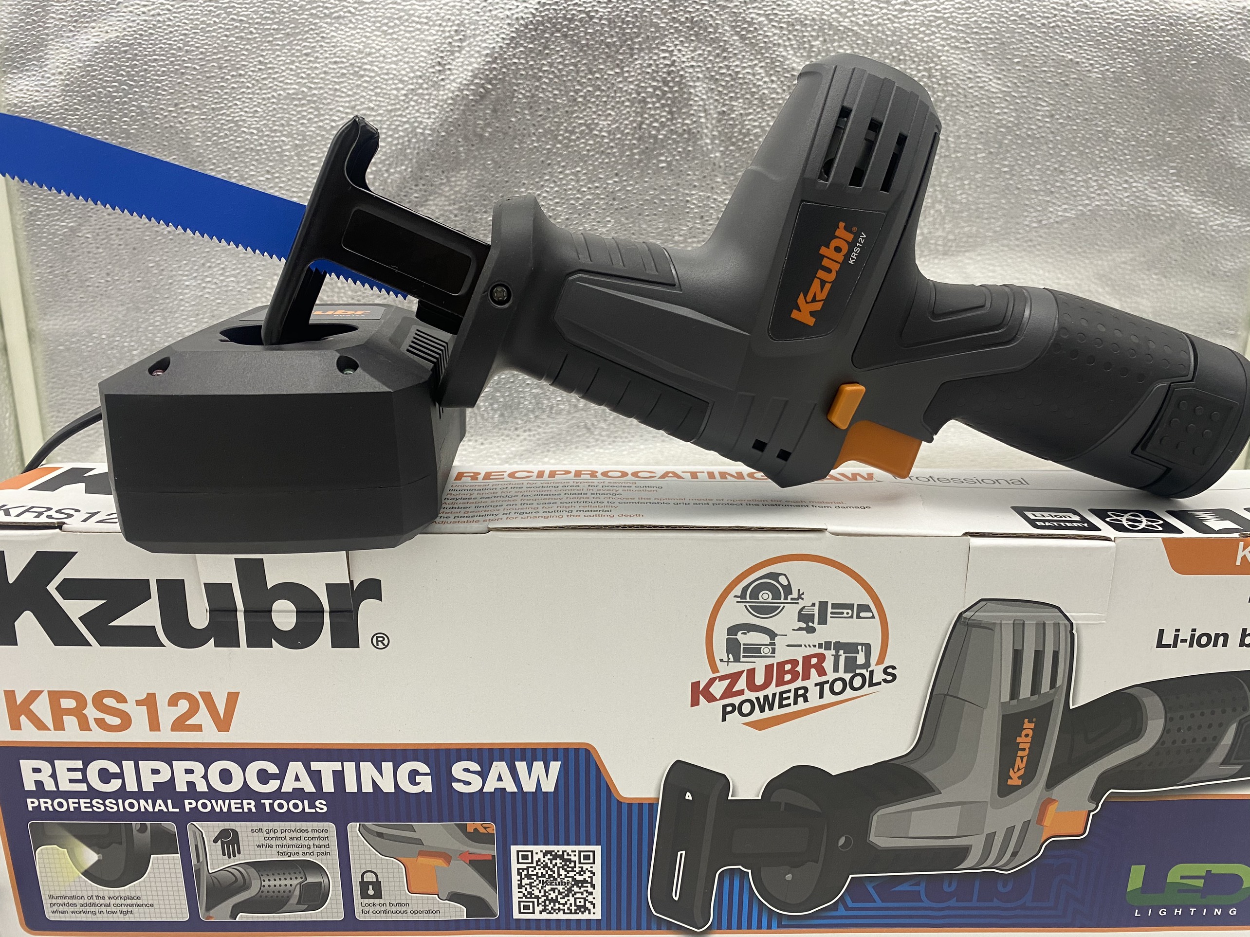[HCM]Máy cưa kiếm dùng pin KZUBR công nghệ Đức