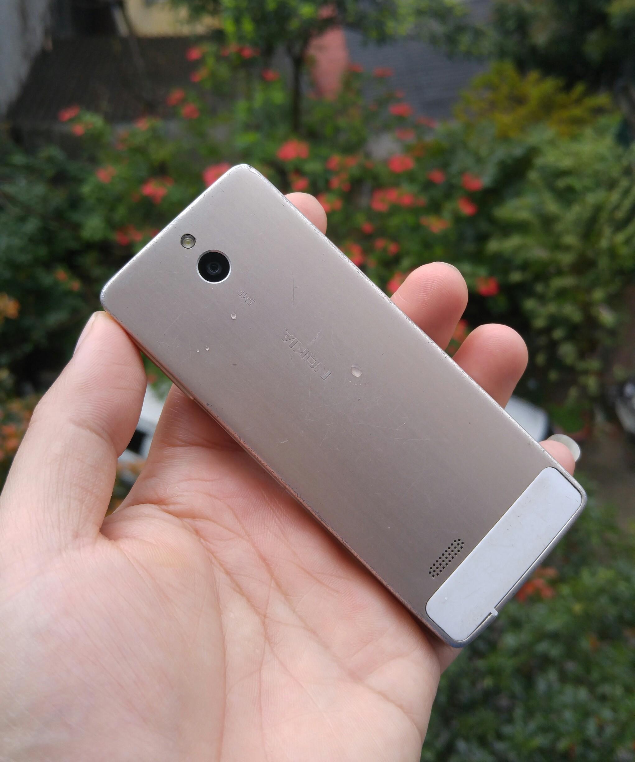 Điện thoại Nokia 515 1 Sim Nguyên .Z.i.n.
