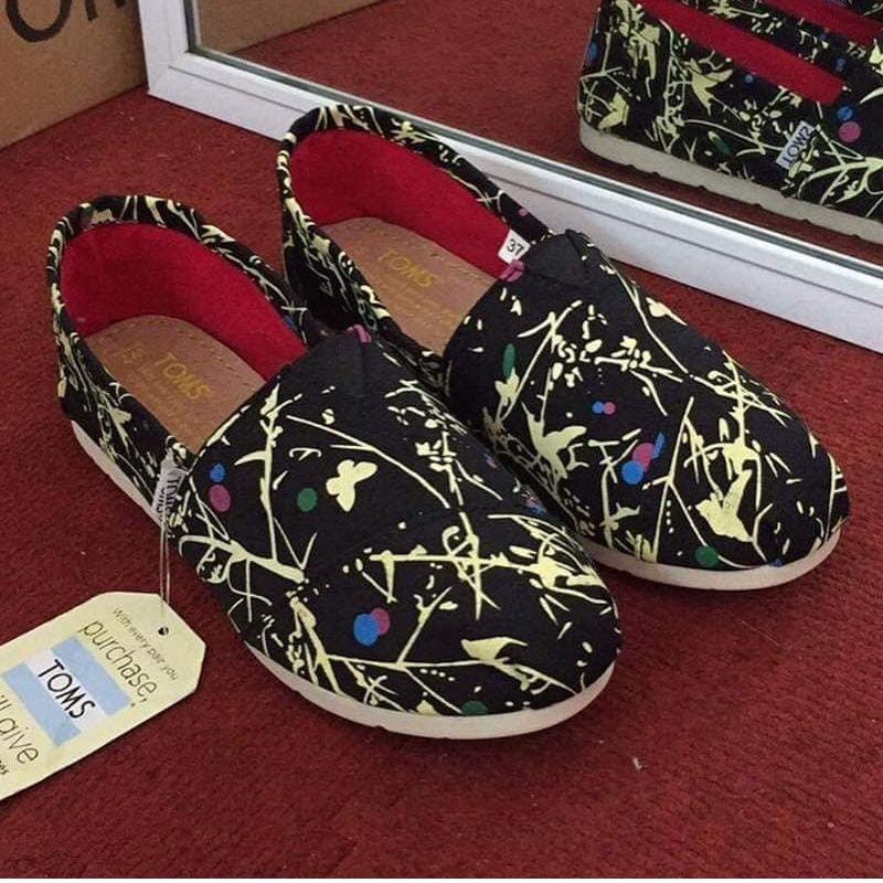[HCM]Giày toms chấm bi đen 2019