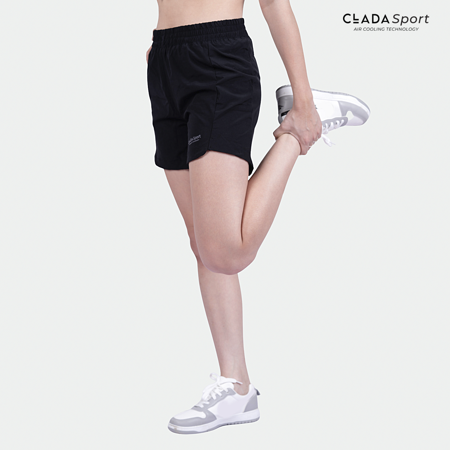Quần thể thao Active CLADA Essential - Đen