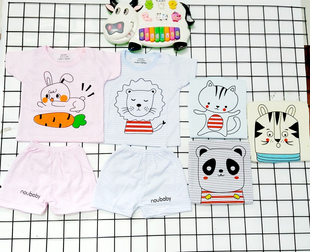 Sét 5 bộ cộc tay NOBABY kẻ  ( KÈM QUÀ TẶNG )