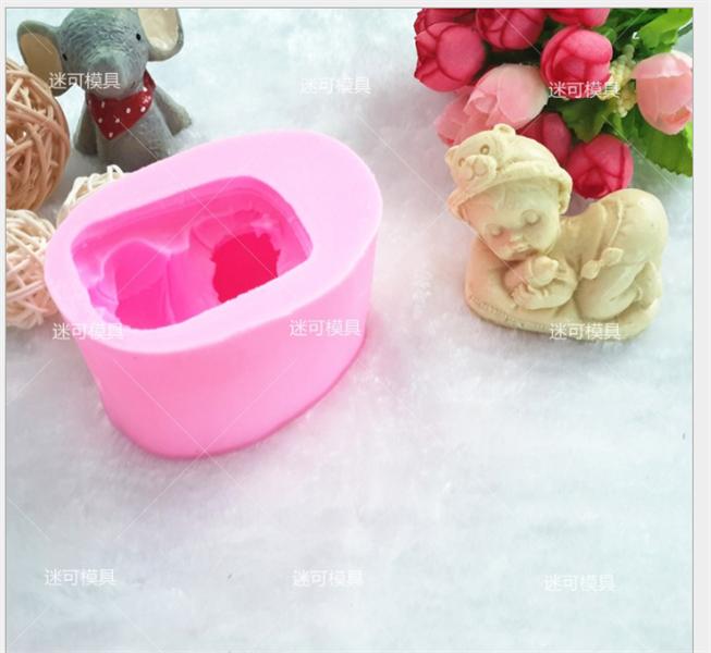 Khuôn Silicon Hoa Nổi 4D Em Bé Gái Bình Sữa