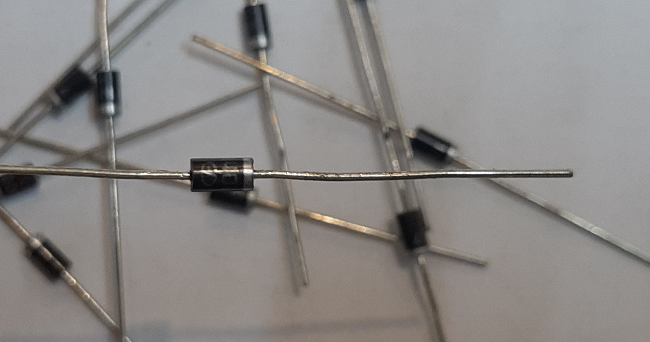 Diode IN4007, diode 1N4007 (bộ 5 con)