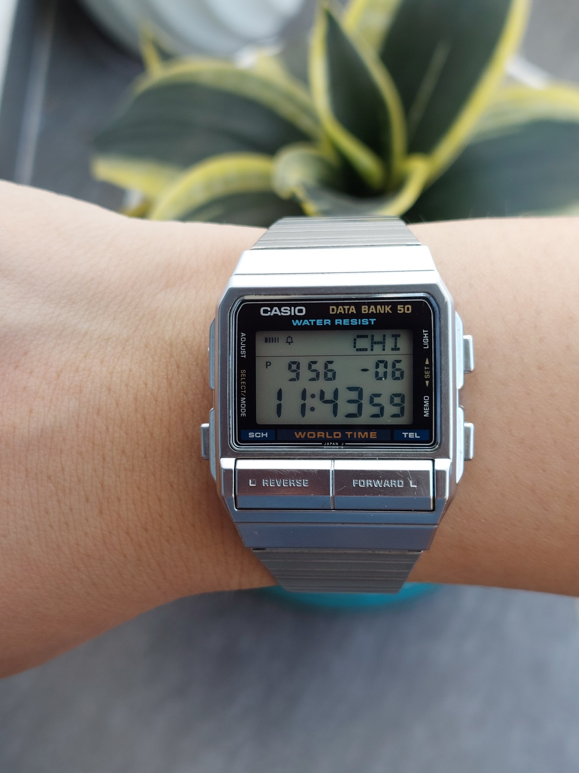 Đồng hồ nam Casio Data Bank.50 chạy pin hàng Si