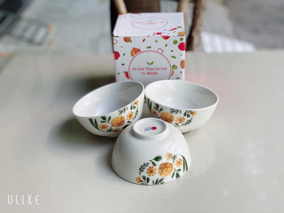 [HCM]( 2 chén  ) Chén sứ donghwa quà Nestle