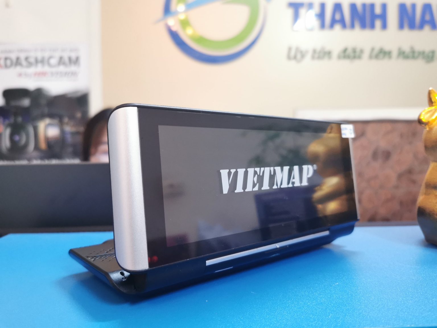 (Tặng thẻ 64G+Miễn phí lắp đặt) Camera hành trình Vietmap D22,Có Wifi, GPS, 4G, Đặt Taplo