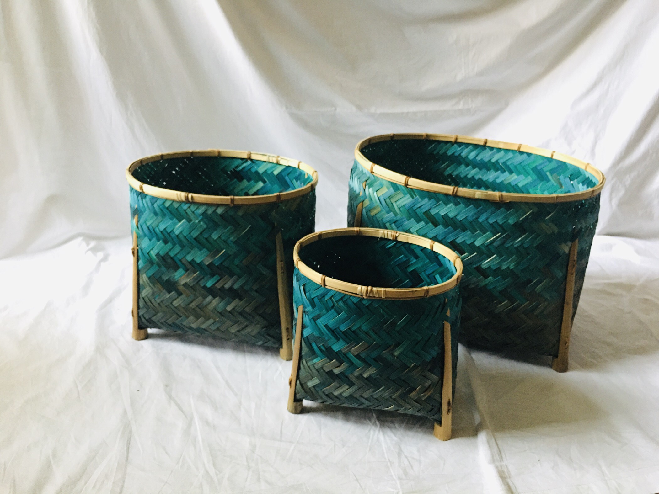 Sọt Tre Đa Năng Màu Xanh Dương Có Đế  Đựng Đồ Chơi, Các loại - Size L rộng 40cm*32cm, sâu 30cm  - Size M rộng 30cm*25cm, sâu 28cm  - Size S rộng 22cm*18cm, sâu 24cm Dùng Để Đựng Đồ Chơi, Đồ Bẩn