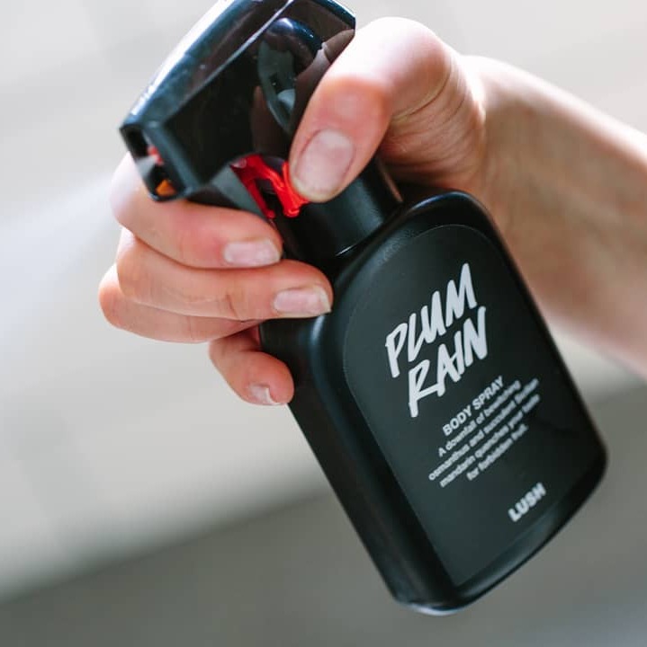 [HCM]Xịt toàn thân LUSH - Plum Rain body spray