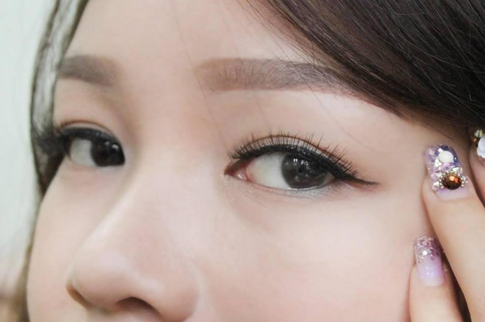 Chì Kẻ Mắt Catrice Kohl Kajal 010 Ultra Black