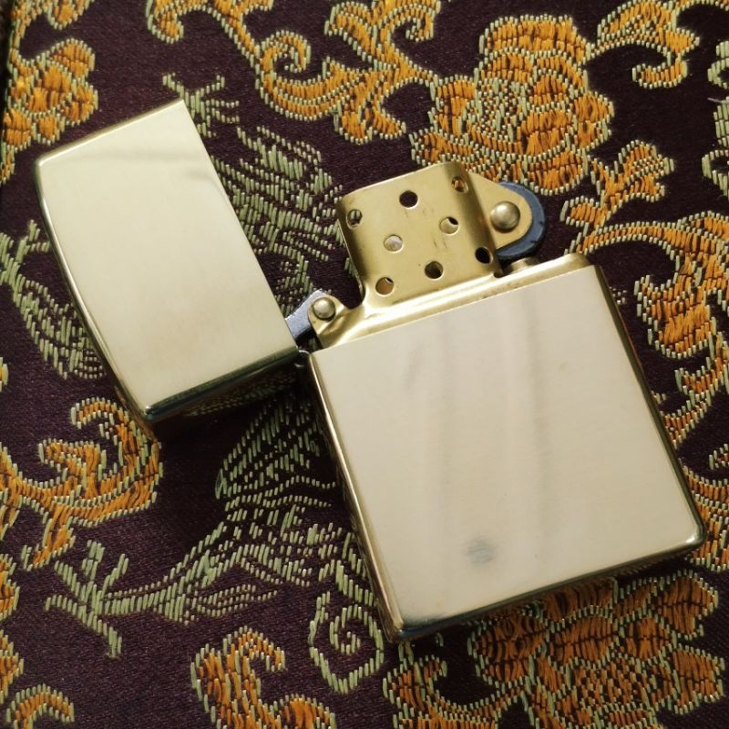 [HCM]Bật lửa Zippo đồng nguyên khối mẫu indian