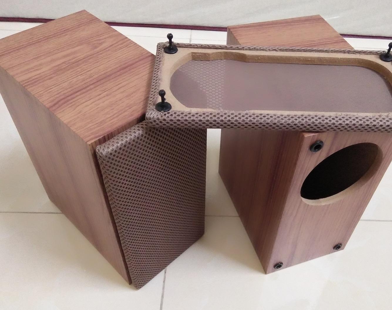 Vỏ thùng loa toàn dải 10cm có ê căng