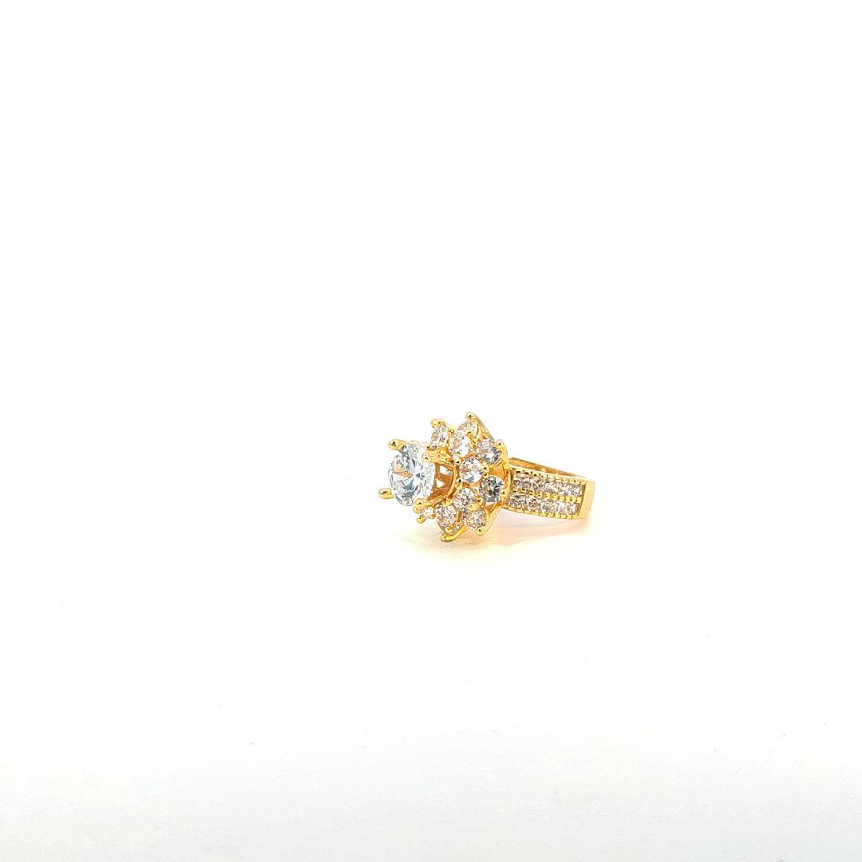 [HCM]Nhẫn nữ UHA mạ vàng 18K N454157