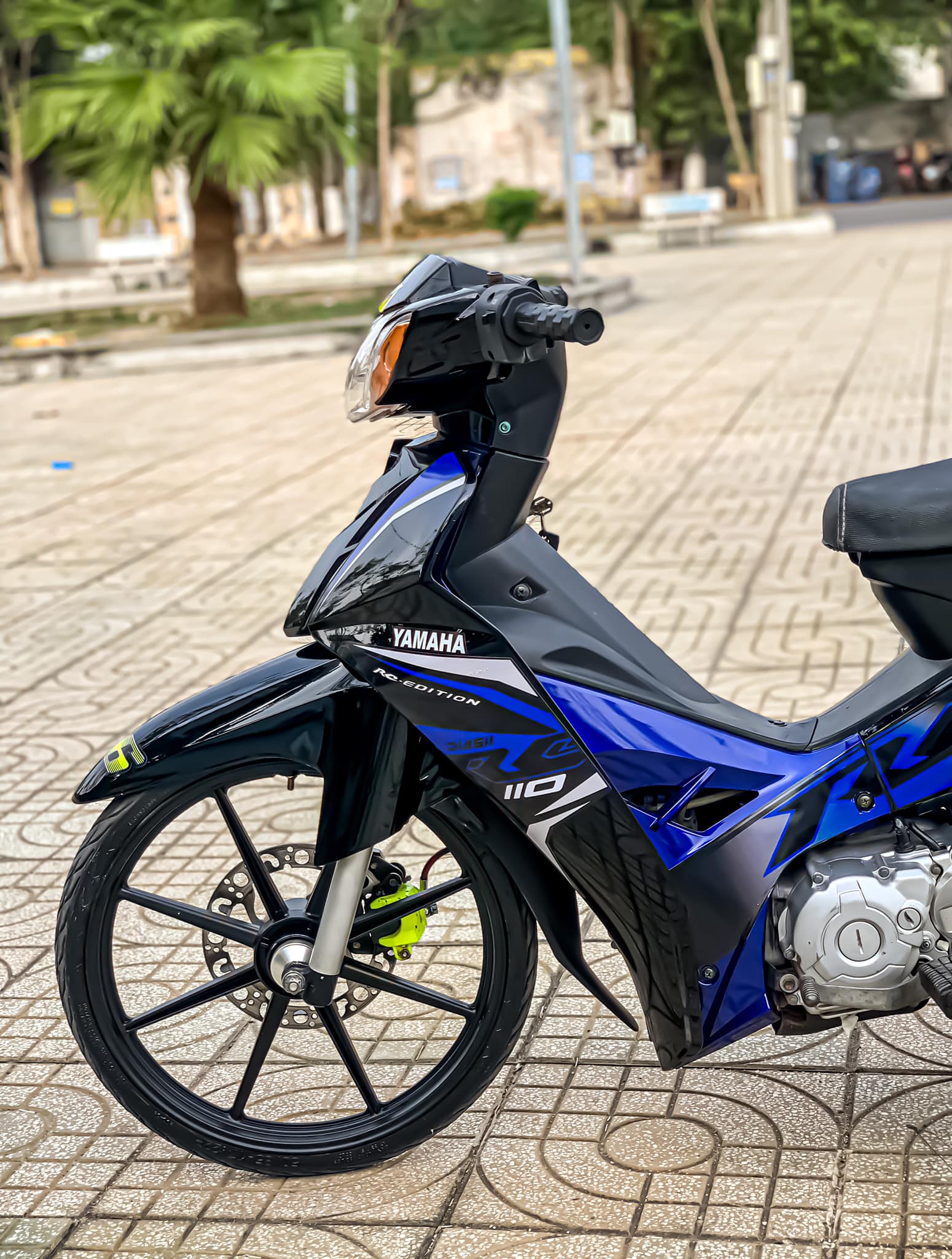 tem sirius rc xanh đen chế exciter hot