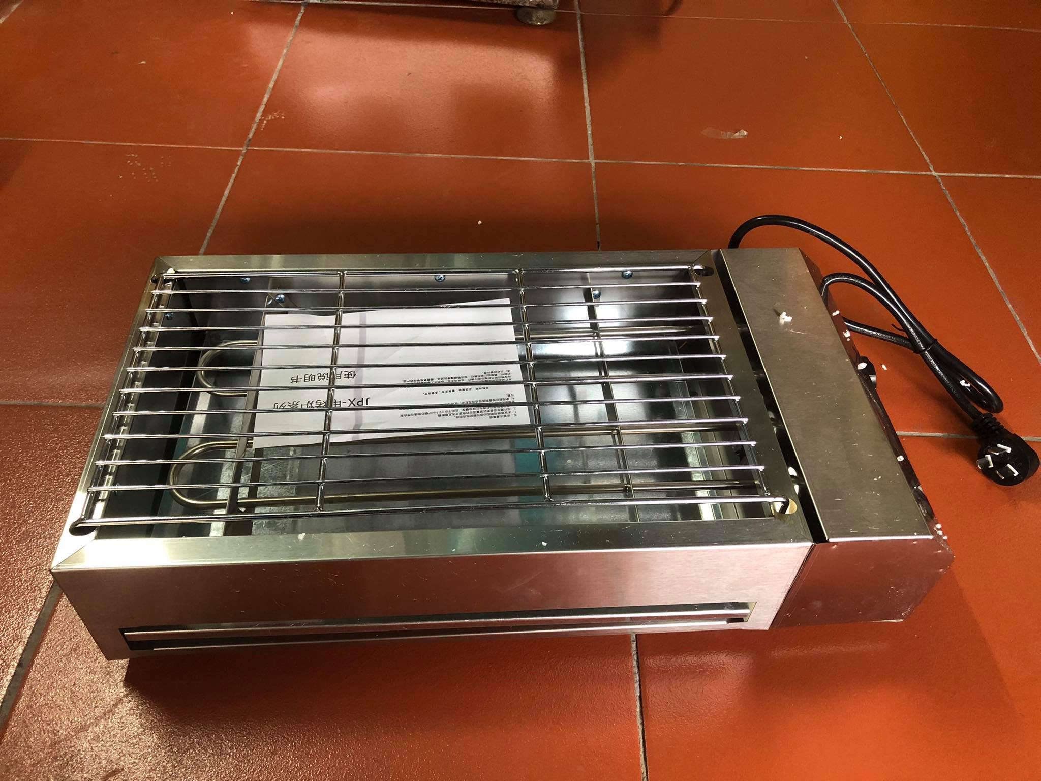 Bếp nướng BBQ dùng điện . Inox