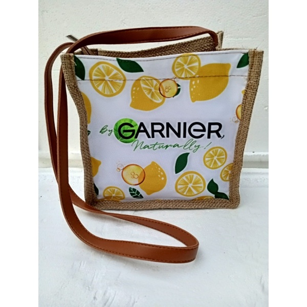 Túi cói dây dài có dây kéo dễ thương Garnier đựng đồ cá nhân, mỹ phẩm....
