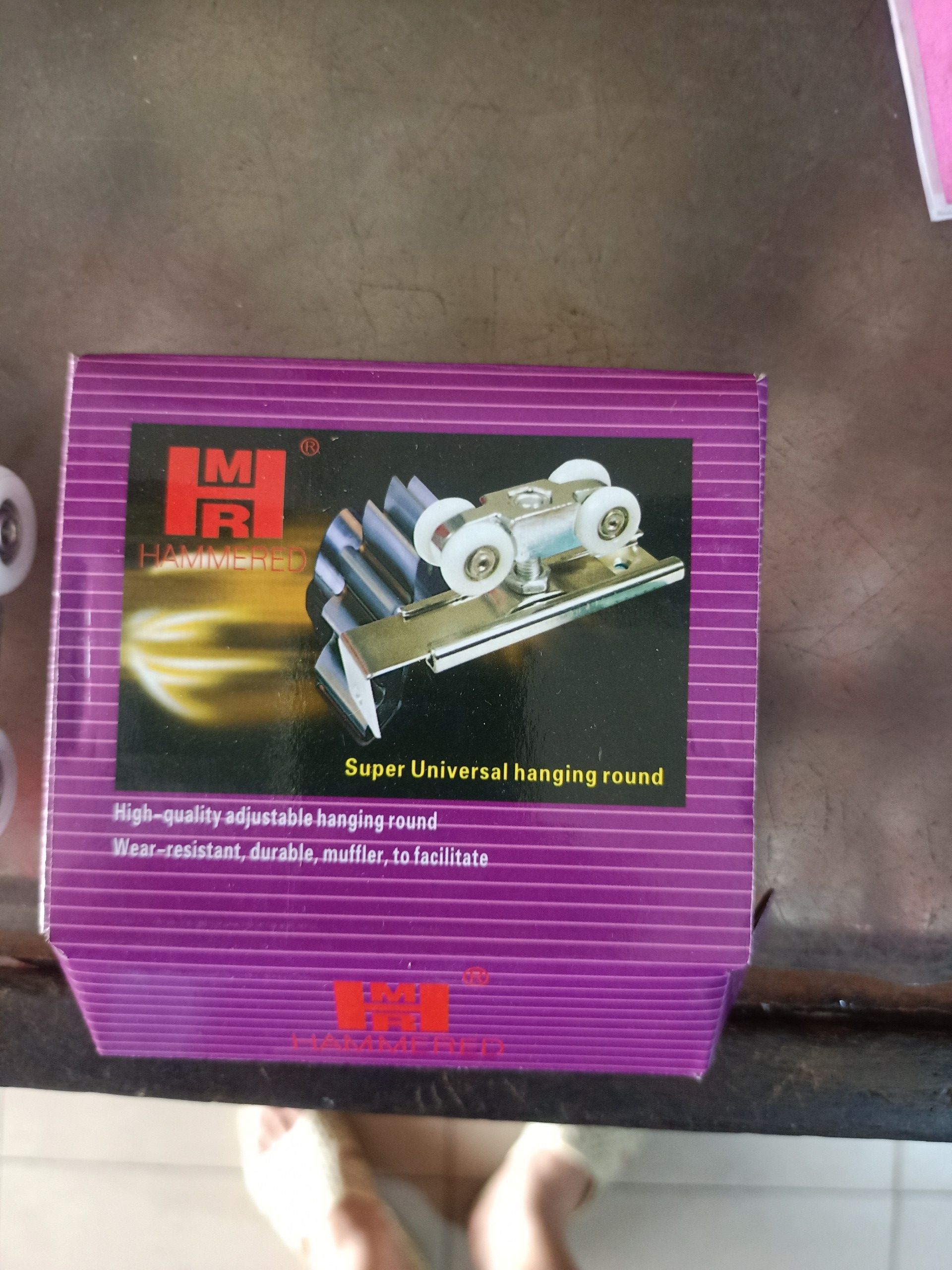 BÁNH XE TREO CỬA LÙA HAMMERED 4 BÁNH
